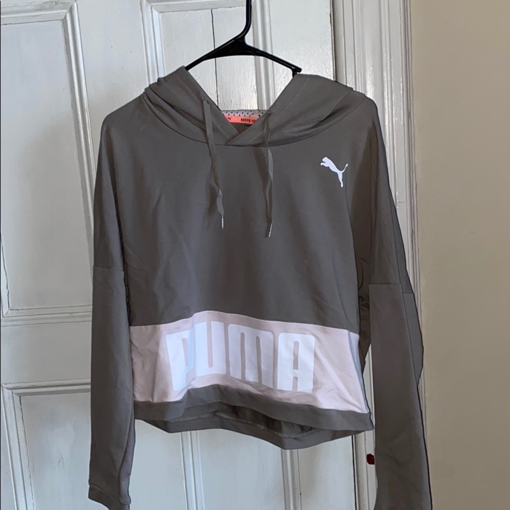 Women’s cropped hoodie